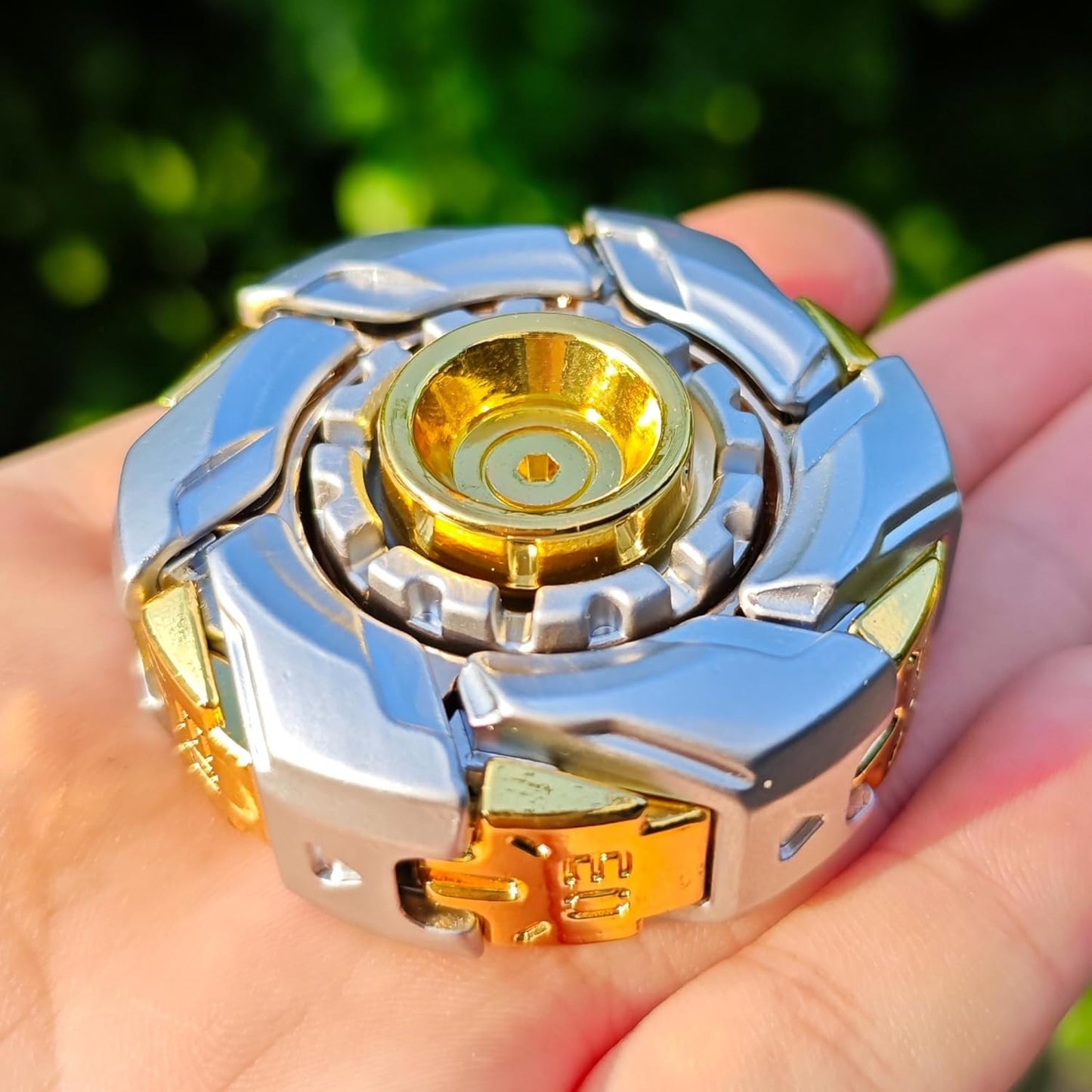 Metal Deformation Mecha Fidget Spinner - EDC Hand Spinner for Stress Relief and Anxiety Management, Ideal Office Desk Toy, Perfect Gift for Boyfriend and Father (Silver)